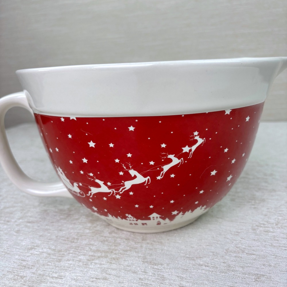 The Bake Shop by Masterclass Large 2 Qt Batter Bowl Christmas Holiday Santa Red